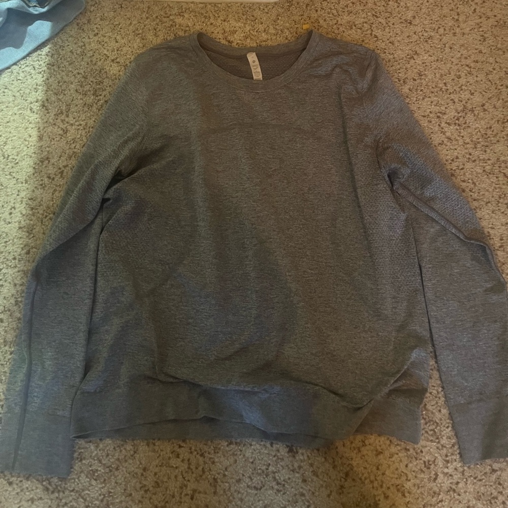 Never worn gray swiftly tech!!!